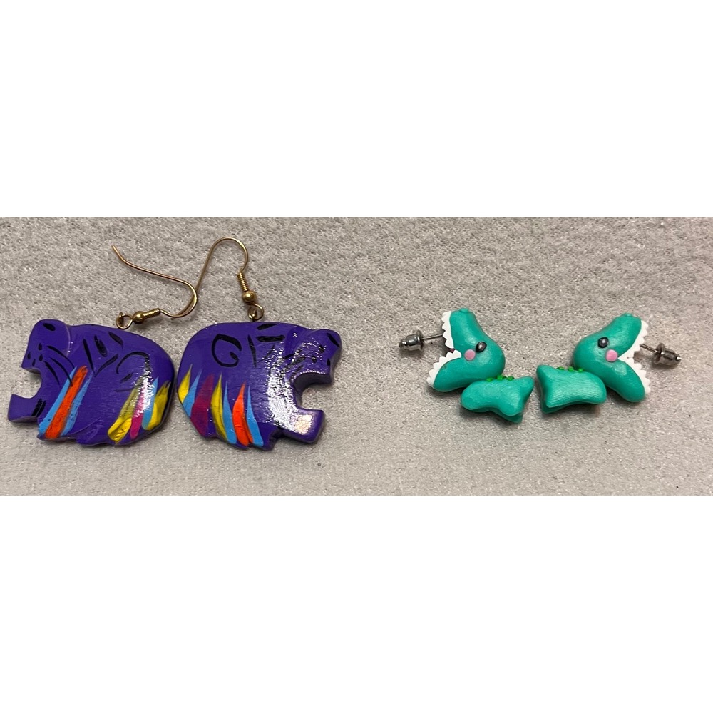 Novelty Animal Earring Bundle Purple Wood‎ Tiger Rainbow & Teal Dinosaur Bite